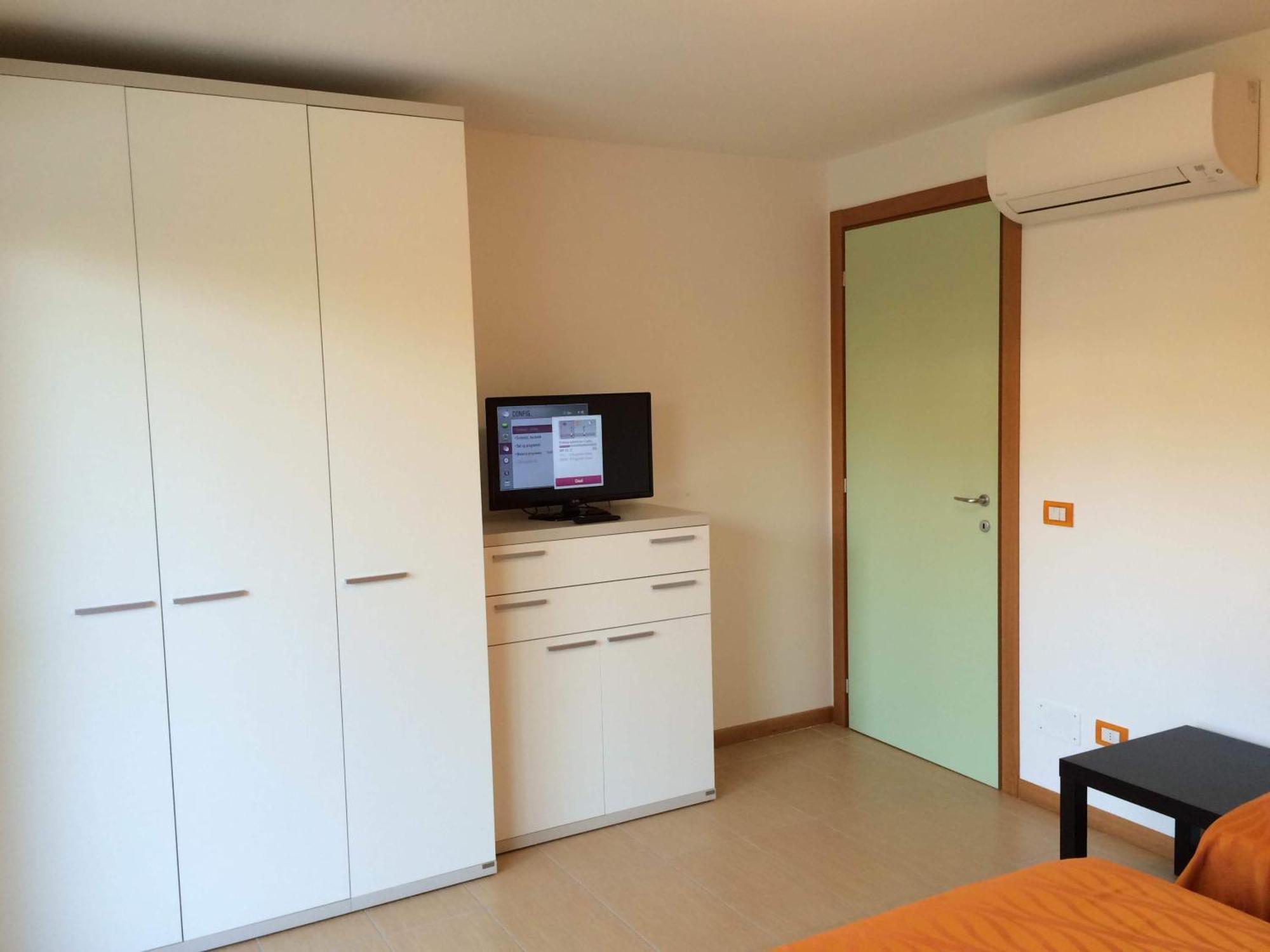 Residenza Villa Flores ベラーリア・イジェア・マリーナ 部屋 写真